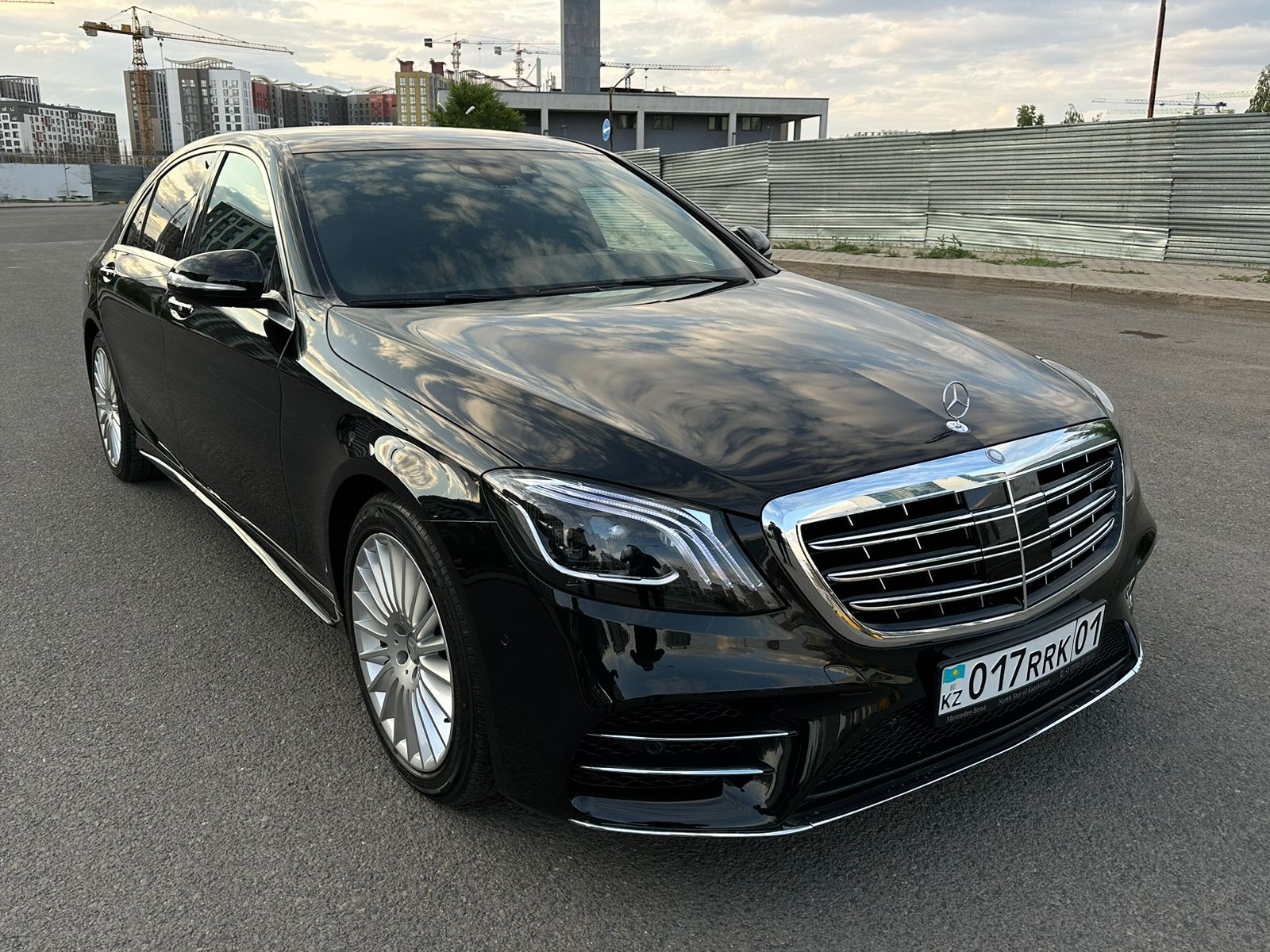 Mercedes-Benz W222 S-class -1 Mercedes-Benz W222 S-class -1